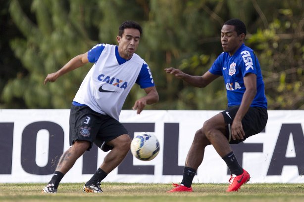 Durante o treino desta tarde no Hotel Fazenda das Amorerias, na cidade de Extrema/MG. O time faz uma intertemporada preparando-se para o próximo jogo dia 17/07 contra o Internacional/RS, na Arena Corinthians, válido pela 10ª rodada do Campeonato Brasileiro de 2014