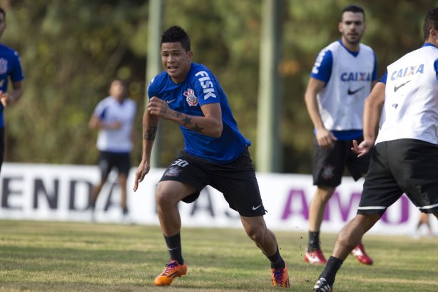 Durante o treino desta tarde no Hotel Fazenda das Amorerias, na cidade de Extrema/MG. O time faz uma intertemporada preparando-se para o próximo jogo dia 17/07 contra o Internacional/RS, na Arena Corinthians, válido pela 10ª rodada do Campeonato Brasileiro de 2014