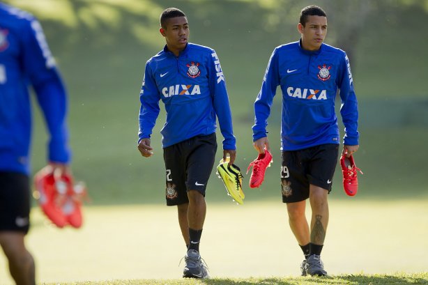 Durante o treino desta tarde no Hotel Fazenda das Amorerias, na cidade de Extrema/MG. O time faz uma intertemporada preparando-se para o próximo jogo dia 17/07 contra o Internacional/RS, na Arena Corinthians, válido pela 10ª rodada do Campeonato Brasileiro de 2014