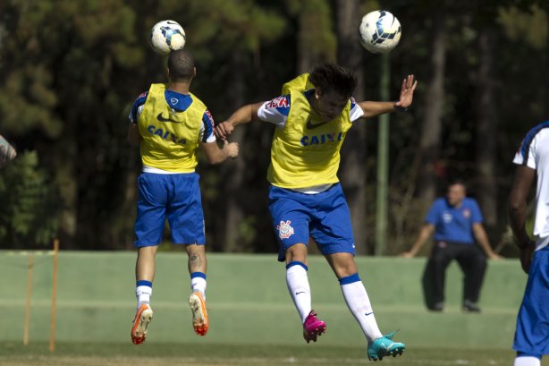 Durante o treino desta manhã no Hotel Fazenda das Amorerias, na cidade de Extrema/MG. O time faz uma intertemporada preparando-se para o próximo jogo dia 17/07 contra o Internacional/RS, na Arena Corinthians, válido pela 10ª rodada do Campeonato Brasileiro de 2014