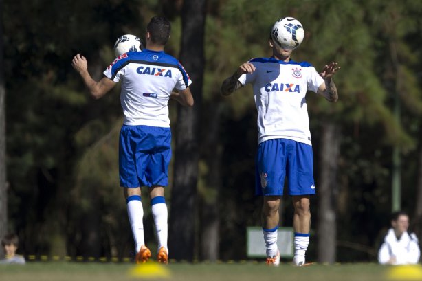 Durante o treino desta manhã no Hotel Fazenda das Amorerias, na cidade de Extrema/MG. O time faz uma intertemporada preparando-se para o próximo jogo dia 17/07 contra o Internacional/RS, na Arena Corinthians, válido pela 10ª rodada do Campeonato Brasileiro de 2014