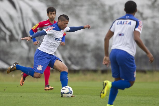 Durante o jogo-treino contra o Audax esta manhã no CT Joaquim Grava, Parque Ecológico do Tiete, zona leste de São Paulo. O próximo jogo da equipe será dia 17/07, contra o Internacional/RS, na Arena Corinthians, válido pela 10ª rodada do Campeonato Brasileiro de 2014