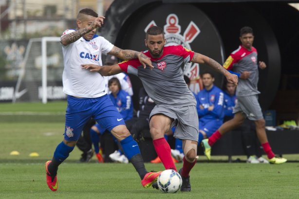 Durante o jogo-treino contra o Audax esta manhã no CT Joaquim Grava, Parque Ecológico do Tiete, zona leste de São Paulo. O próximo jogo da equipe será dia 17/07, contra o Internacional/RS, na Arena Corinthians, válido pela 10ª rodada do Campeonato Brasileiro de 2014