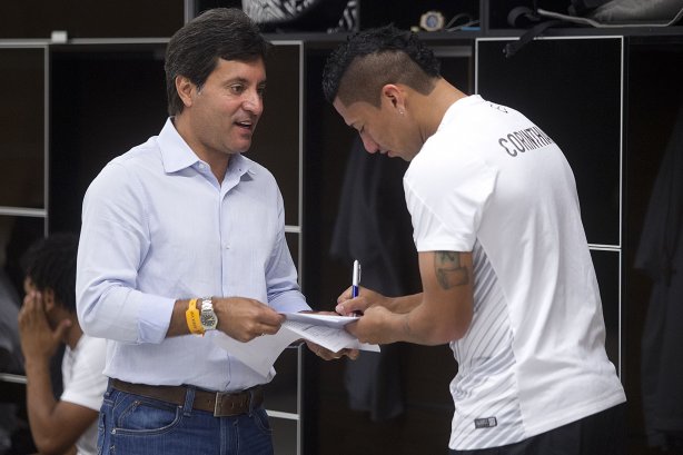 Nos vestiários antes do jogo entre Corinthians x Bahia/BA, realizada esta noite na Arena Corinthians, jogo de ida válido pela Copa do Brasil 2014