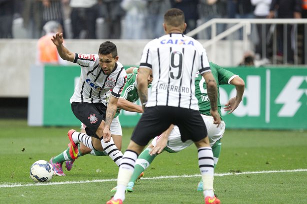Durante o jogo entre Corinthians x Palmeiras, realizado esta tarde na Arena Corinthians, válido pela 12ª rodada do Campeonato Brasileiro de 2014