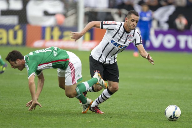 Durante o jogo entre Corinthians x Palmeiras, realizado esta tarde na Arena Corinthians, válido pela 12ª rodada do Campeonato Brasileiro de 2014