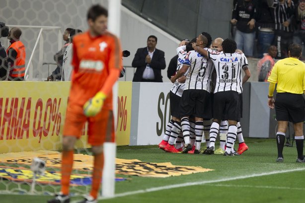 Durante o jogo entre Corinthians x Palmeiras, realizado esta tarde na Arena Corinthians, válido pela 12ª rodada do Campeonato Brasileiro de 2014