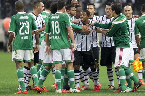 Durante o jogo entre Corinthians x Palmeiras, realizado esta tarde na Arena Corinthians, válido pela 12ª rodada do Campeonato Brasileiro de 2014