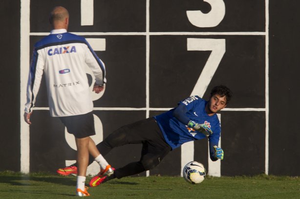 Durante o treino desta tarde no CT Joaquim Grava, Parque Ecológico do Tiete, zona leste de São Paulo. O próximo jogo da equipe será domingo, dia 03/08, contra o Coritiba, no estádio Couto Pereira, jogo válido pela 13ª rodada do Campeonato Brasileiro de 2014