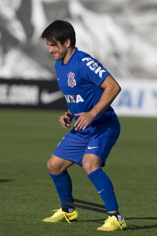Durante o treino desta tarde no CT Joaquim Grava, Parque Ecológico do Tiete, zona leste de São Paulo. O próximo jogo da equipe será domingo, dia 03/08, contra o Coritiba, no estádio Couto Pereira, jogo válido pela 13ª rodada do Campeonato Brasileiro de 2014