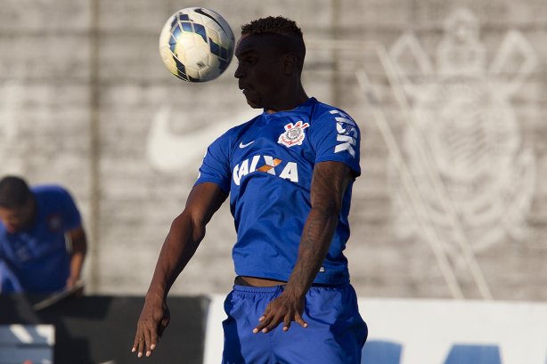 Durante o treino desta tarde no CT Joaquim Grava, Parque Ecológico do Tiete, zona leste de São Paulo. O próximo jogo da equipe será domingo, dia 03/08, contra o Coritiba, no estádio Couto Pereira, jogo válido pela 13ª rodada do Campeonato Brasileiro de 2014