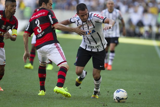 Durante o jogo entre Flamengo x Corinthians, realizado esta tarde no estádio do Maracanã, válido pela 21ª rodada do Campeonato Brasileiro de 2014