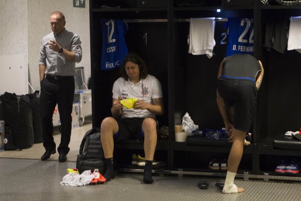 Nos vestiários antes do jogo entre Flamengo x Corinthians, realizado esta tarde no estádio do Maracanã, válido pela 21ª rodada do Campeonato Brasileiro de 2014