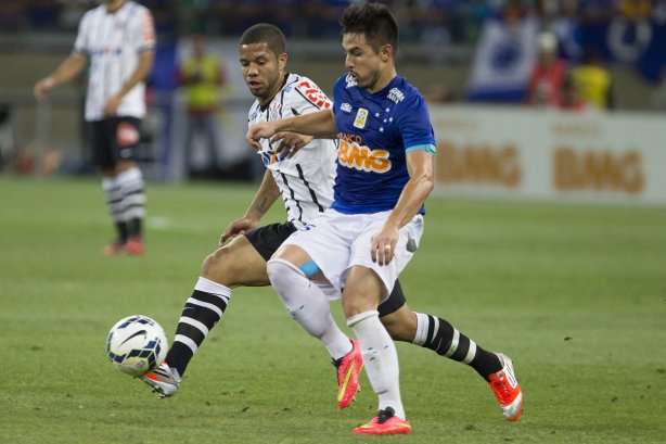 Durante o jogo entre Cruzeiro x Corinthians, realizado esta noite no Mineirão, válido pela 27ª rodada do Campeonato Brasileiro de 2014