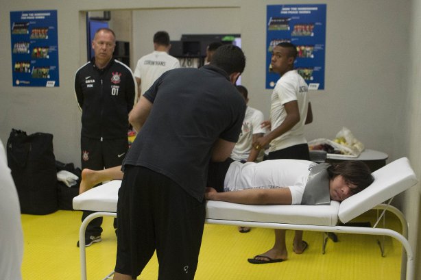Nos vestiários antes do jogo entre Cruzeiro x Corinthians, realizado esta noite no Mineirão, válido pela 27ª rodada do Campeonato Brasileiro de 2014