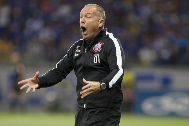 Durante o jogo entre Cruzeiro x Corinthians, realizado esta noite no Mineirão, válido pela 27ª rodada do Campeonato Brasileiro de 2014