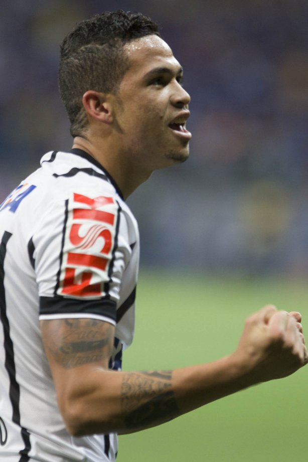 Durante o jogo entre Cruzeiro x Corinthians, realizado esta noite no Mineirão, válido pela 27ª rodada do Campeonato Brasileiro de 2014
