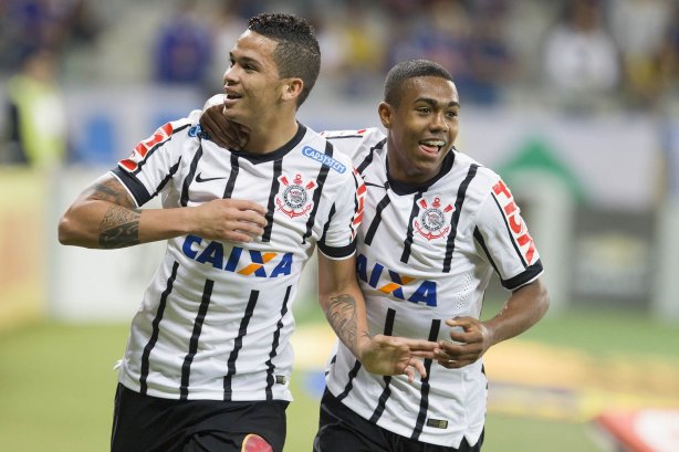 Durante o jogo entre Cruzeiro x Corinthians, realizado esta noite no Mineirão, válido pela 27ª rodada do Campeonato Brasileiro de 2014