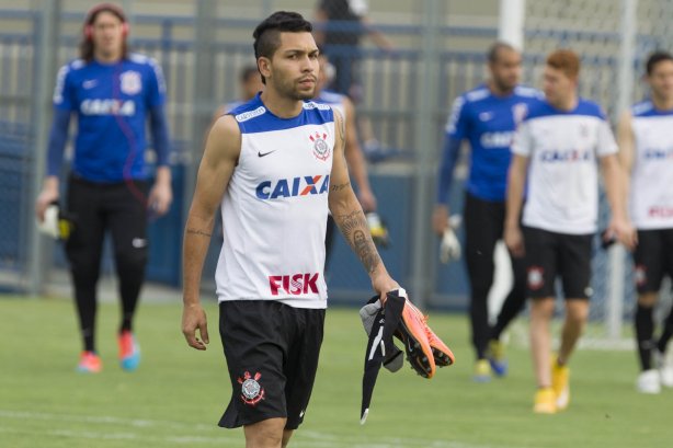 Durante o treino desta tarde em Manaus no CT do São Raimundo. O próximo jogo da equipe será amanhã, sábado, 11/10, contra o Botafogo, na Arena Amazônia, em Manaus, válido pela 27ª rodada do Campeonato Brasileiro de 2014