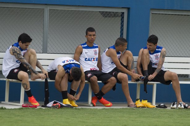 Durante o treino desta tarde em Manaus no CT do São Raimundo. O próximo jogo da equipe será amanhã, sábado, 11/10, contra o Botafogo, na Arena Amazônia, em Manaus, válido pela 27ª rodada do Campeonato Brasileiro de 2014