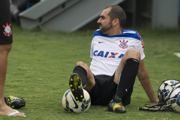 Durante o treino desta tarde em Manaus no CT do São Raimundo. O próximo jogo da equipe será amanhã, sábado, 11/10, contra o Botafogo, na Arena Amazônia, em Manaus, válido pela 27ª rodada do Campeonato Brasileiro de 2014