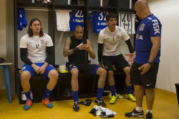 Nos vestiários antes do jogo entre Botafogo x Corinthians, realizado esta noite na Arena Amazônia, válido pela 28ª rodada do Campeonato Brasileiro de 2014