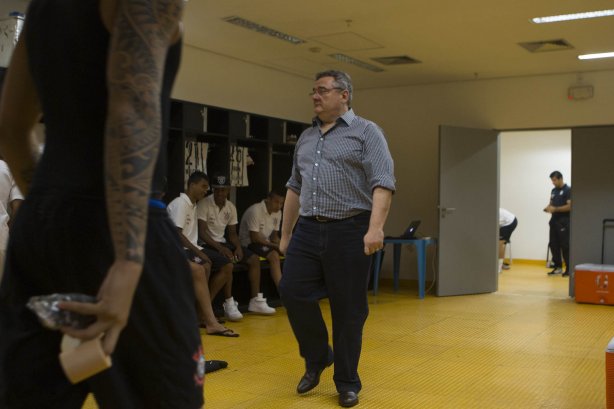 Nos vestiários antes do jogo entre Botafogo x Corinthians, realizado esta noite na Arena Amazônia, válido pela 28ª rodada do Campeonato Brasileiro de 2014