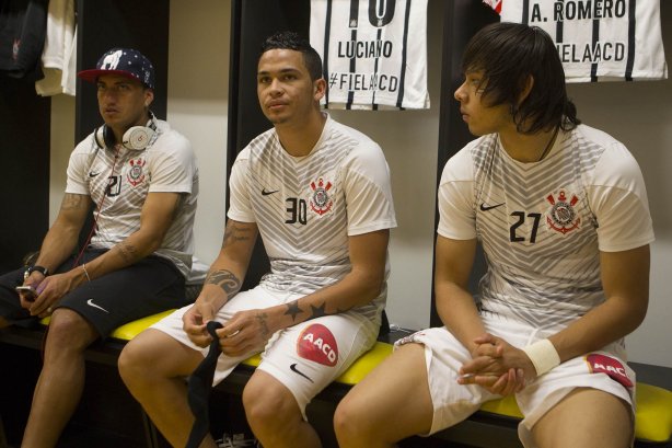 Nos vestiários antes do jogo entre Botafogo x Corinthians, realizado esta noite na Arena Amazônia, válido pela 28ª rodada do Campeonato Brasileiro de 2014