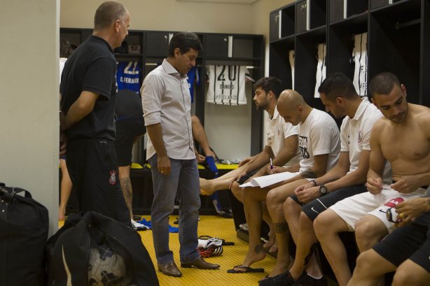 Nos vestiários antes do jogo entre Botafogo x Corinthians, realizado esta noite na Arena Amazônia, válido pela 28ª rodada do Campeonato Brasileiro de 2014