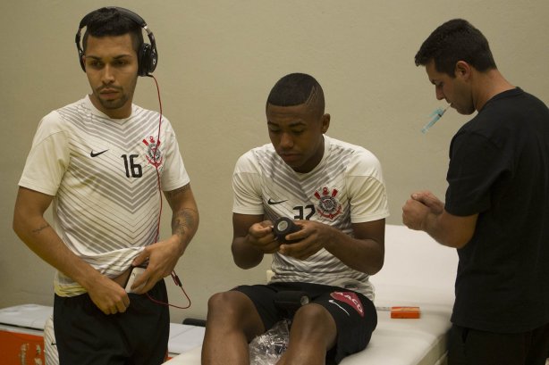 Nos vestiários antes da partida entre Atlético-MG x Corinthians, realizado esta noite no Mineirão, jogo da volta pela Copa do Brasil 2014