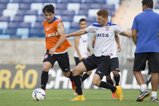 Durante o treino desta tarde na Arena Pantanal, em Cuiaba/MT. O próximo jogo da equipe será amanhã, quarta-feira, dia 22/10, contra o Vitoria/BA, pela 30ª rodada do Campeonato Brasileiro de 2014