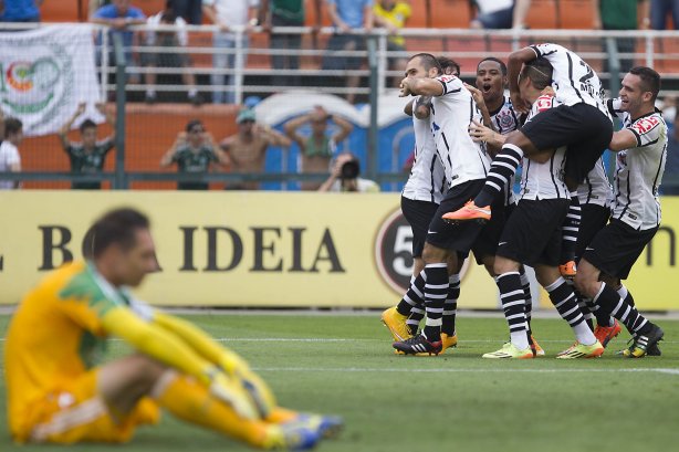 Durante a partida entre Palmeiras x Corinthians, realizada esta tarde no estádio do Pacaembu, válida pela 31ª rodada do Campeonato Brasileiro de 2014