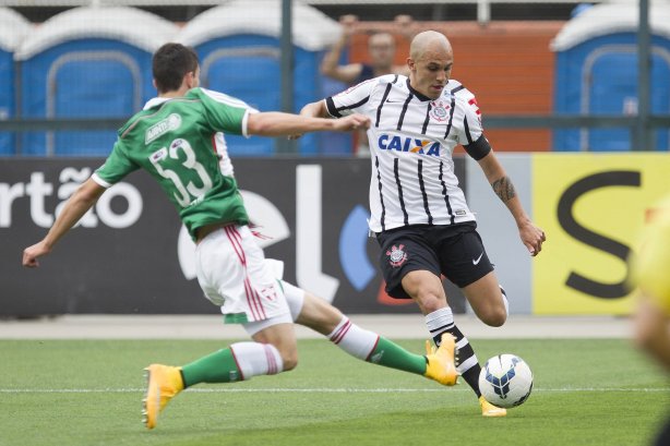 Durante a partida entre Palmeiras x Corinthians, realizada esta tarde no estádio do Pacaembu, válida pela 31ª rodada do Campeonato Brasileiro de 2014