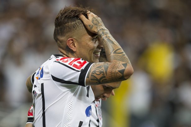 Durante o jogo entre Corinthians x Grêmio, realizado esta tarde na Arena Corinthians, válido pela 36ª rodada do Campeonato Brasileiro de 2014