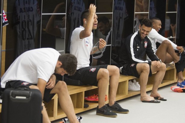 Nos vestiários antes do jogo entre Corinthians x Grêmio, realizado esta tarde na Arena Corinthians, válido pela 36ª rodada do Campeonato Brasileiro de 2014