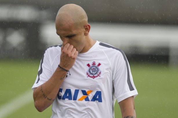 Durante a reapresentacao dos jogadores esta tarde no CT Joaquim Grava, zona leste da cidade. O próximo jogo da equipe será dia 15/01no torneio internacional, em Orlando/EUA, contra o Colonia da Alemanha