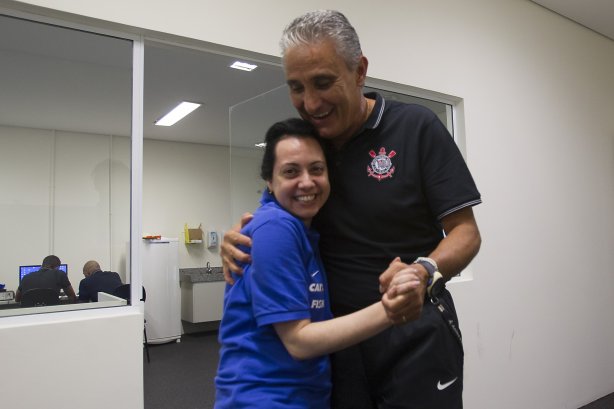 Durante a reapresentacao dos jogadores esta tarde no CT Joaquim Grava, zona leste da cidade. O próximo jogo da equipe será dia 15/01no torneio internacional, em Orlando/EUA, contra o Colonia da Alemanha