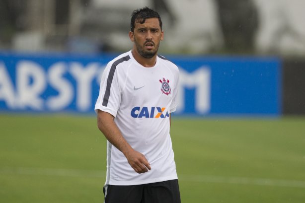 Durante a reapresentacao dos jogadores esta tarde no CT Joaquim Grava, zona leste da cidade. O próximo jogo da equipe será dia 15/01no torneio internacional, em Orlando/EUA, contra o Colonia da Alemanha