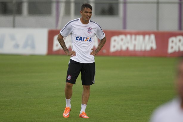 Durante a reapresentacao dos jogadores esta tarde no CT Joaquim Grava, zona leste da cidade. O próximo jogo da equipe será dia 15/01no torneio internacional, em Orlando/EUA, contra o Colonia da Alemanha