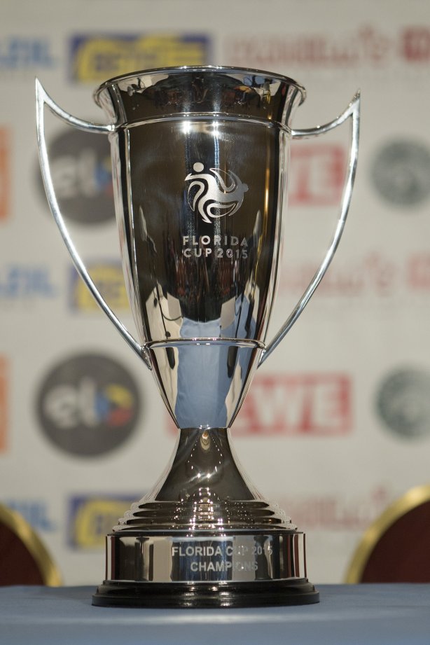 O gerente de futebol Edu Gaspar participa de conferencia de imprensa para apresentação do Florida Cup 2015, antes do treino desta tarde na cidade de Orlando/EUA. O próximo jogo da equipe será amanhã, dia 15/01, no Florida Cup, em Orlando/EUA, contra o Colonia da Alemanha