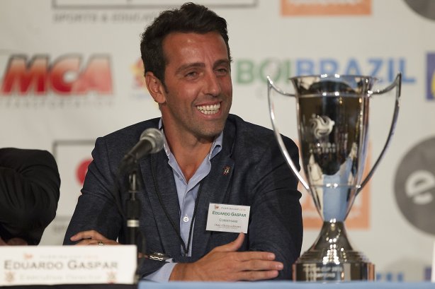 O gerente de futebol Edu Gaspar participa de conferencia de imprensa para apresentação do Florida Cup 2015, antes do treino desta tarde na cidade de Orlando/EUA. O próximo jogo da equipe será amanhã, dia 15/01, no Florida Cup, em Orlando/EUA, contra o Colonia da Alemanha