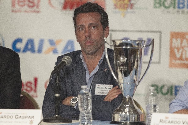 O gerente de futebol Edu Gaspar participa de conferencia de imprensa para apresentação do Florida Cup 2015, antes do treino desta tarde na cidade de Orlando/EUA. O próximo jogo da equipe será amanhã, dia 15/01, no Florida Cup, em Orlando/EUA, contra o Colonia da Alemanha
