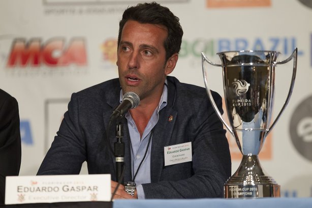 O gerente de futebol Edu Gaspar participa de conferencia de imprensa para apresentação do Florida Cup 2015, antes do treino desta tarde na cidade de Orlando/EUA. O próximo jogo da equipe será amanhã, dia 15/01, no Florida Cup, em Orlando/EUA, contra o Colonia da Alemanha