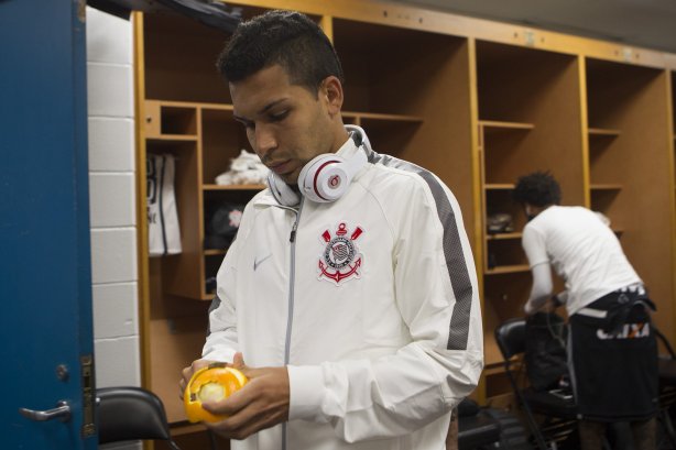 Nos vestiários antes do jogo entre Corinthians/Brasil x Bayer Leverkusen/Alemanha realizado esta tarde no Everbank Field, na cidade de Jacksonville/EUA, válido pela Florida Cup 2015