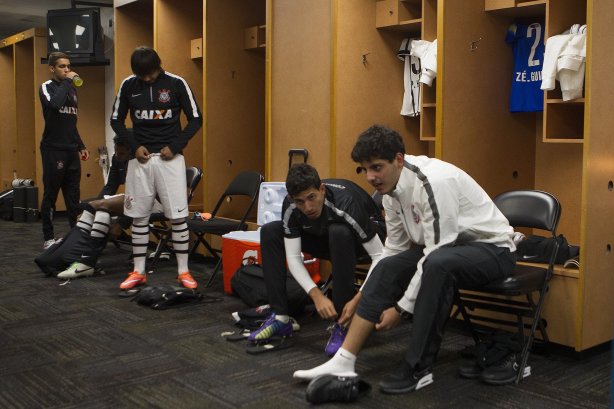 Nos vestiários antes do jogo entre Corinthians/Brasil x Bayer Leverkusen/Alemanha realizado esta tarde no Everbank Field, na cidade de Jacksonville/EUA, válido pela Florida Cup 2015