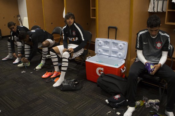 Nos vestiários antes do jogo entre Corinthians/Brasil x Bayer Leverkusen/Alemanha realizado esta tarde no Everbank Field, na cidade de Jacksonville/EUA, válido pela Florida Cup 2015