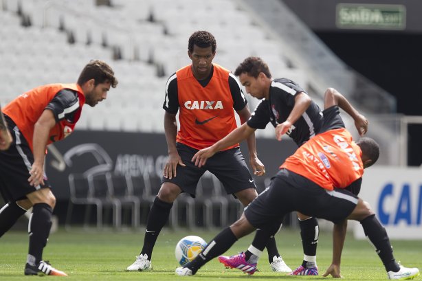 Durante o treino desta tarde na Arena Corinthians, zona leste da cidade. O próximo jogo da equipe será contra o Corinthian Casuals, da Inglaterra, sábado, dia 24/01, na Arena Corinthians, em homenagem ao co-irmão