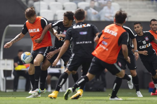 Durante o treino desta tarde na Arena Corinthians, zona leste da cidade. O próximo jogo da equipe será contra o Corinthian Casuals, da Inglaterra, sábado, dia 24/01, na Arena Corinthians, em homenagem ao co-irmão
