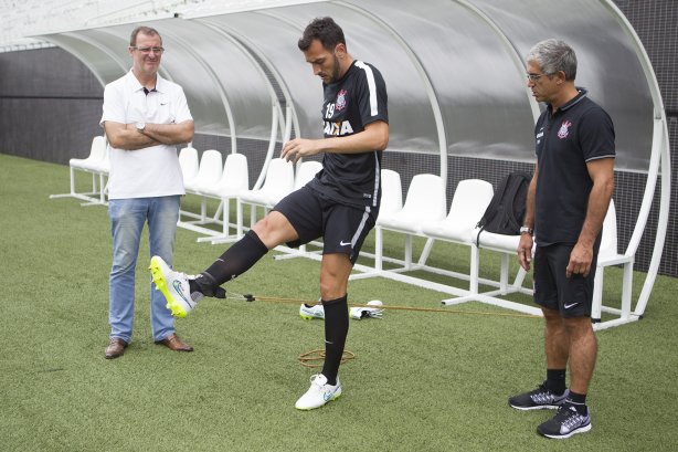Durante o treino desta tarde na Arena Corinthians, zona leste da cidade. O próximo jogo da equipe será contra o Corinthian Casuals, da Inglaterra, sábado, dia 24/01, na Arena Corinthians, em homenagem ao co-irmão