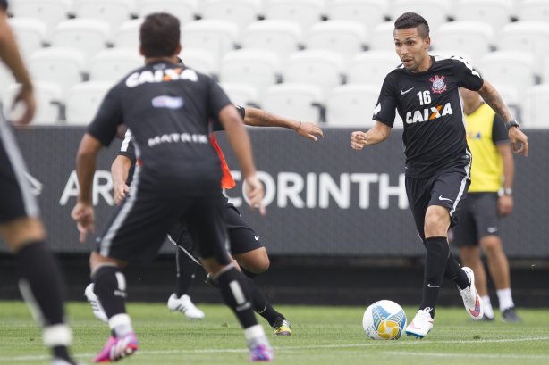 Durante o treino desta tarde na Arena Corinthians, zona leste da cidade. O próximo jogo da equipe será contra o Corinthian Casuals, da Inglaterra, sábado, dia 24/01, na Arena Corinthians, em homenagem ao co-irmão